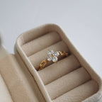 Clover Ring | Dainty Everyday Ring