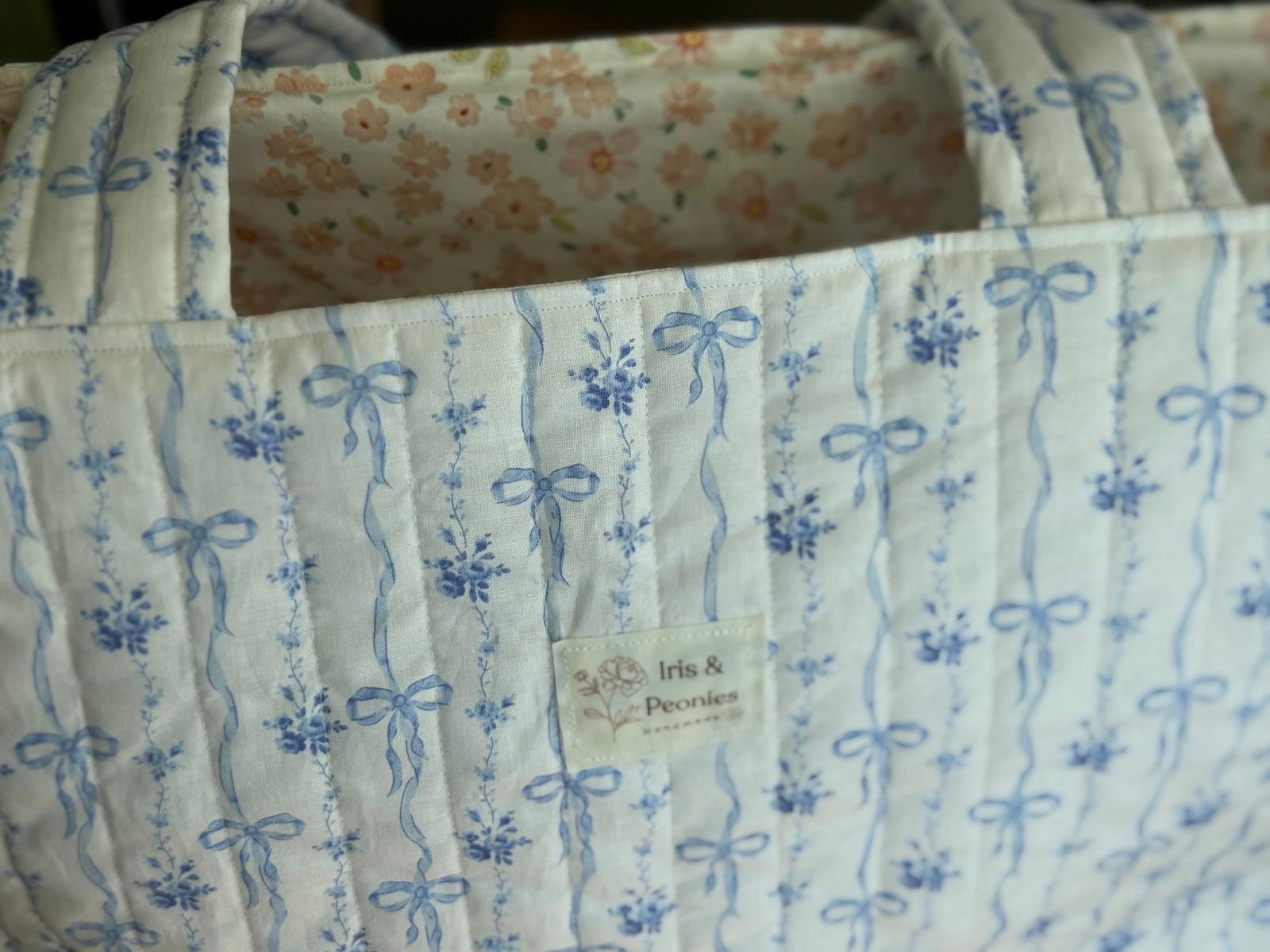 The Wildflower Weekender - Bows & Bouquets