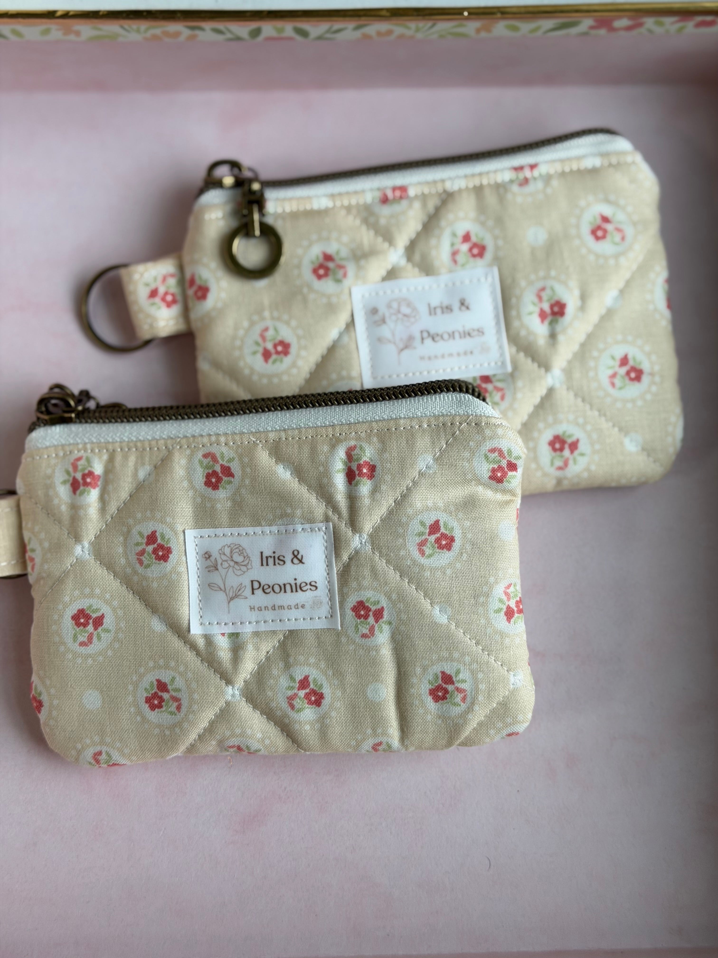Keychain Wallet - Warm Linen Rose Dot