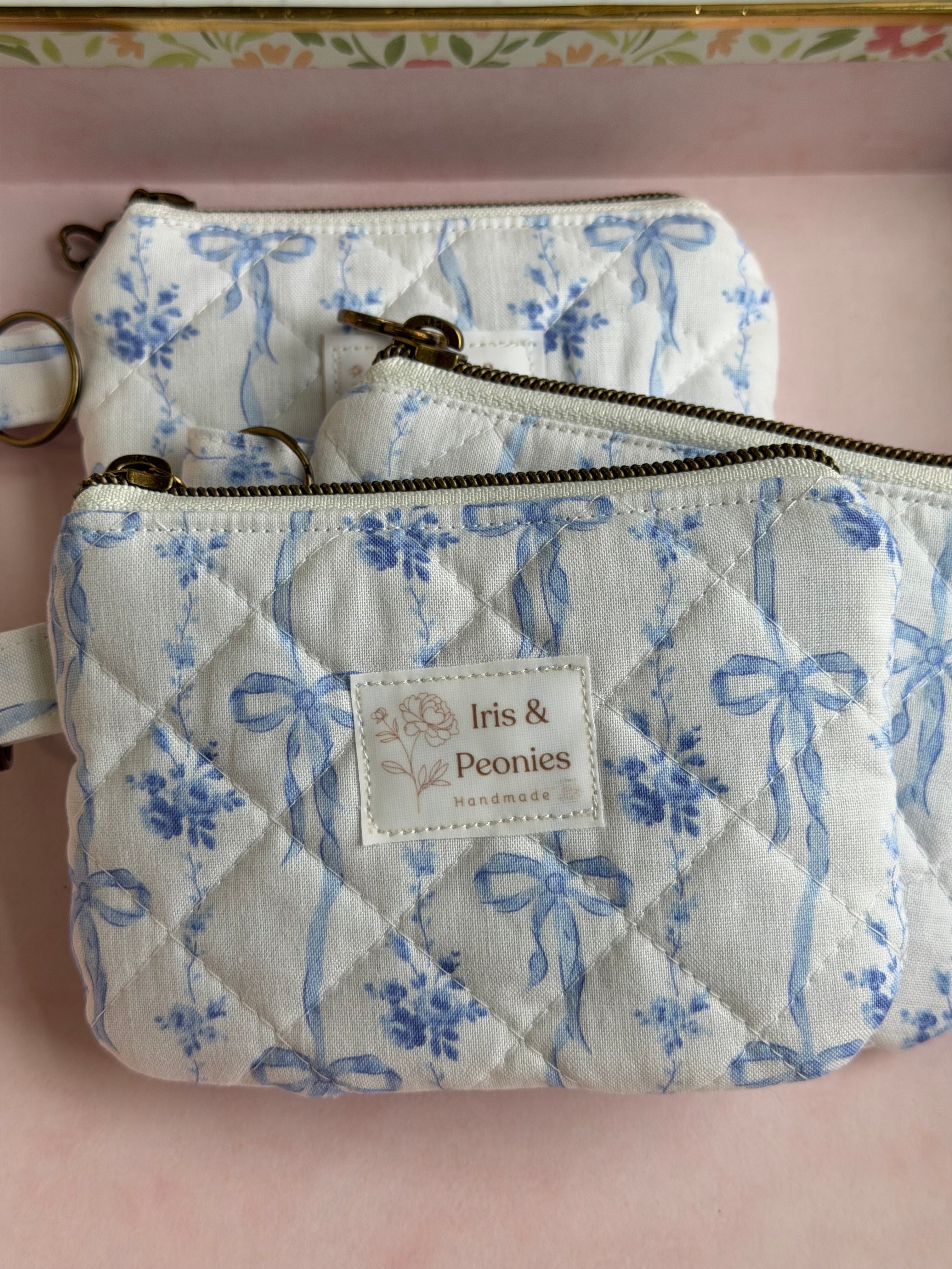 Keychain Wallet - Bows & Bouquets