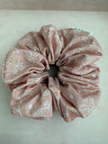 XL Scrunchie - Rose Dust