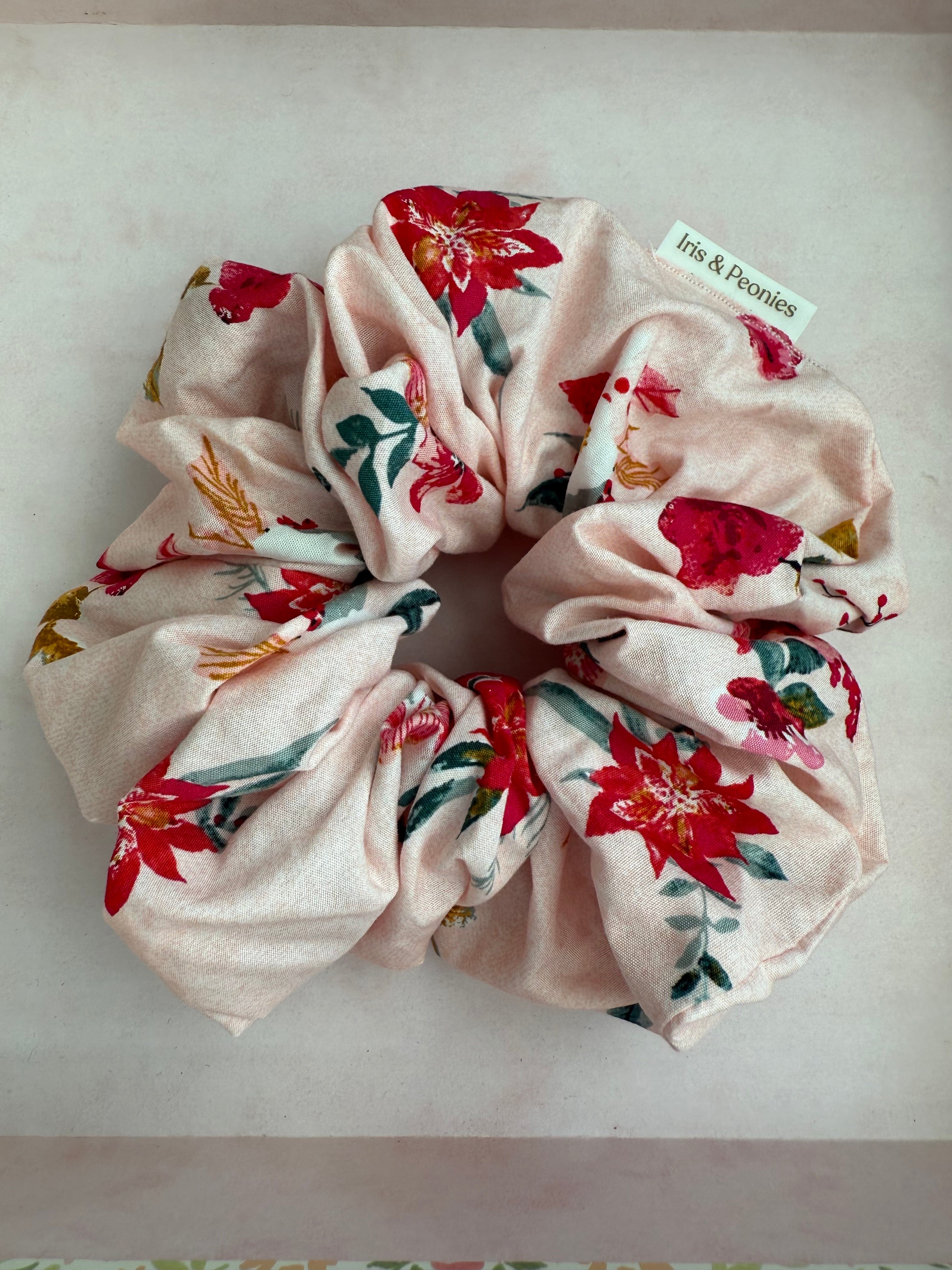 XL Scrunchie - Winter Blush