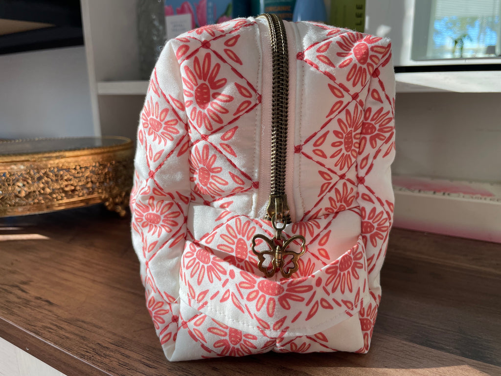 Quilted Carry-All Bag - Sunkissed Chamomile