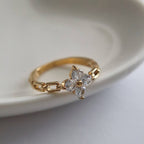 Clover Ring | Dainty Everyday Ring